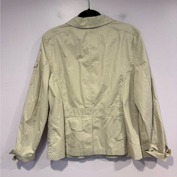 L.L. Bean 100% cotton khaki button lightweight coat - Picture 3 of 3
